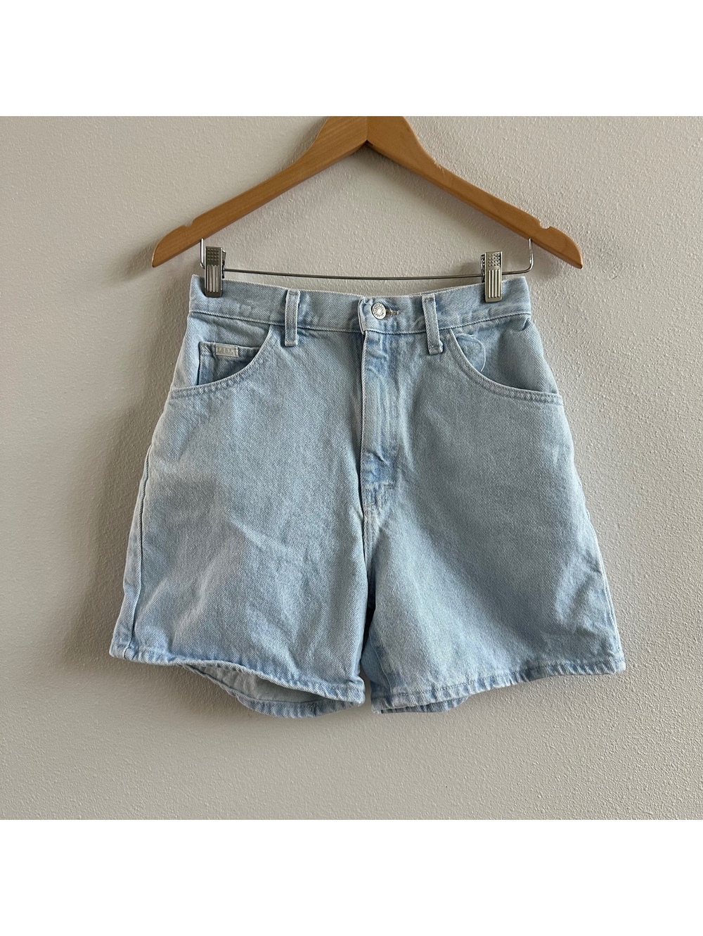 Vintage LEE  Denim Shorts Light Wash size 10 Med